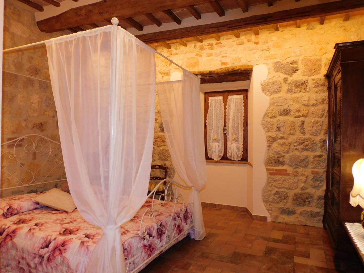 فندق Sognare Nel Castello مونتيريجيوني المظهر الخارجي الصورة
