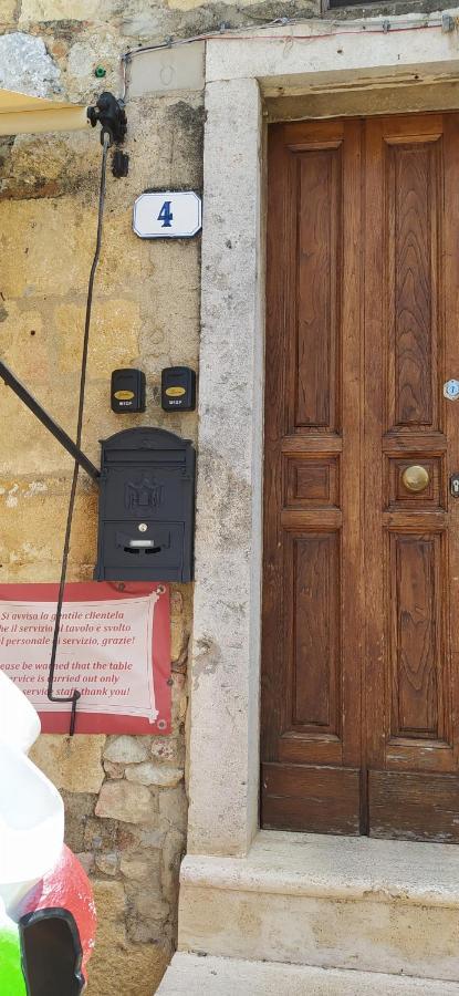 فندق Sognare Nel Castello مونتيريجيوني المظهر الخارجي الصورة