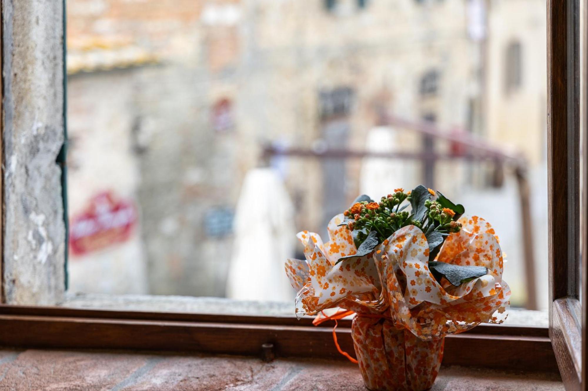 فندق Sognare Nel Castello مونتيريجيوني المظهر الخارجي الصورة