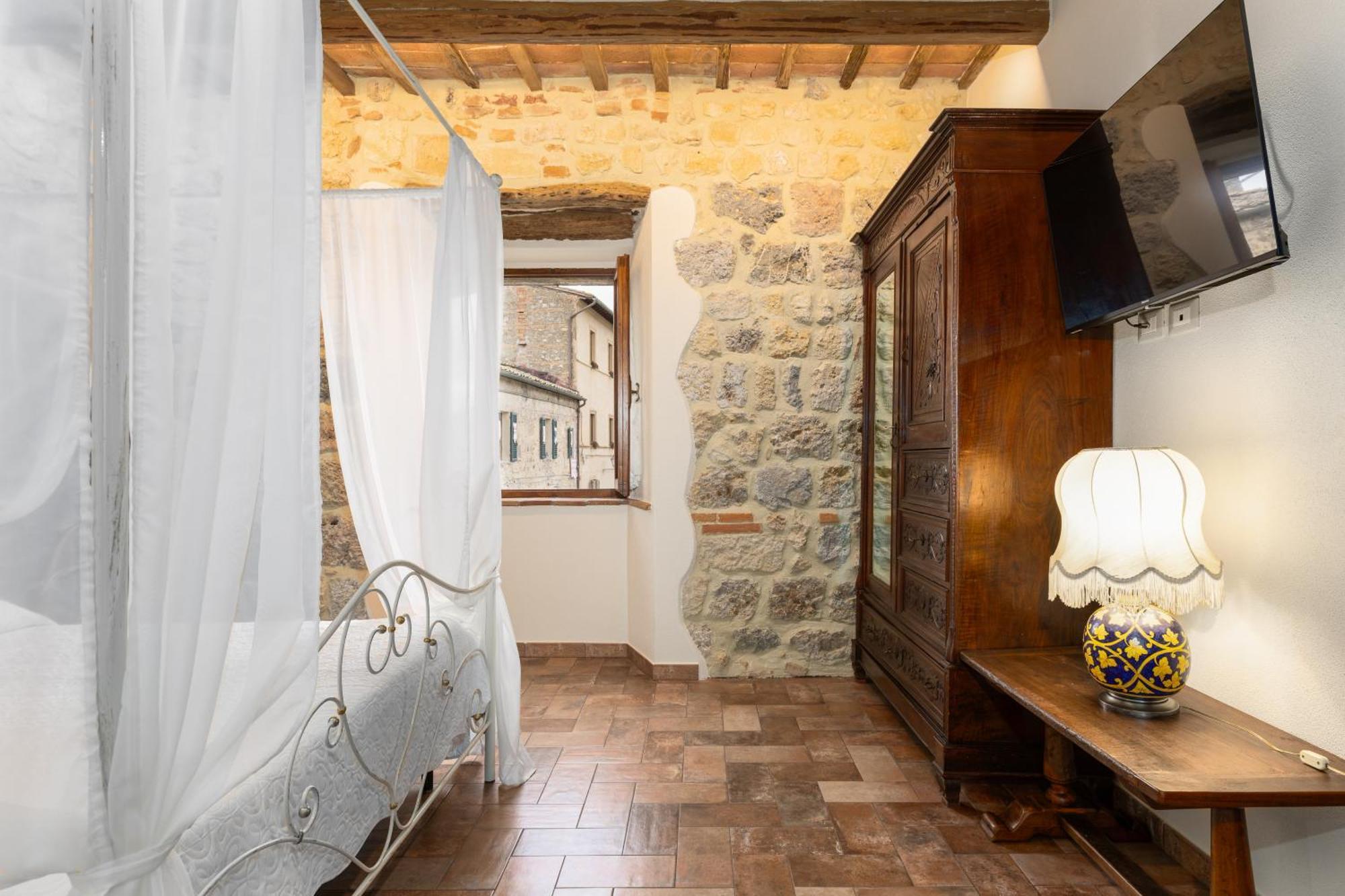 فندق Sognare Nel Castello مونتيريجيوني المظهر الخارجي الصورة